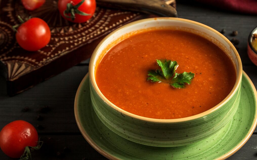 pureret grøntsagssuppe til korrekt vægttab